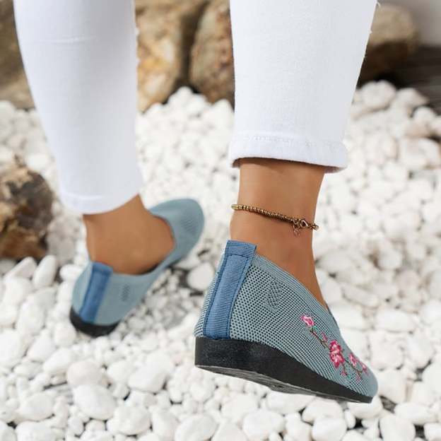 Casual Stretch Embroidery Hollow Women's Flyknit Shoes-POIULTD