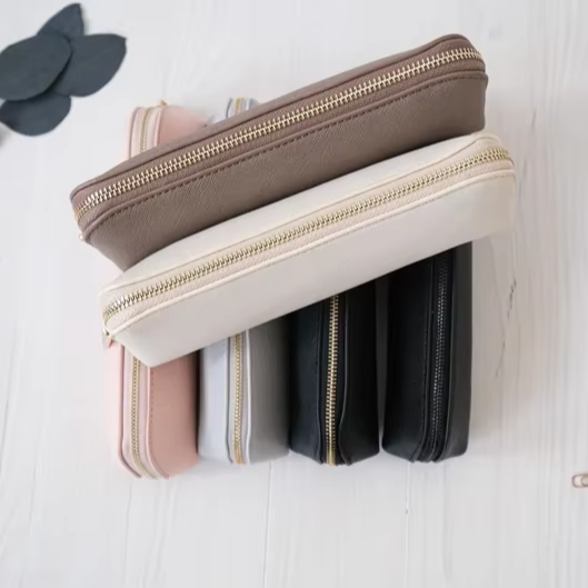 Personalized custom zippered leather pencil case with engraved logo, faux leather pencil bag, a great gift for elementary school students and teachers on Teacher's Day.