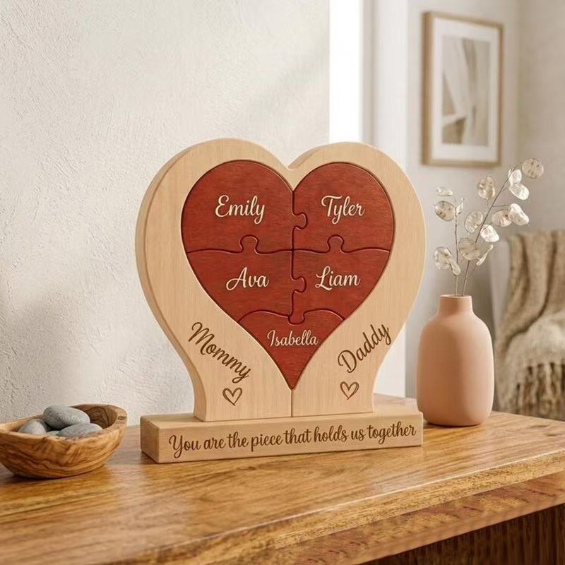 Personalized Gift wooden heart-shaped jigsaw puzzle ornament with DIY name customization - Mother's Day gift, Christmas gift, birthday gift.