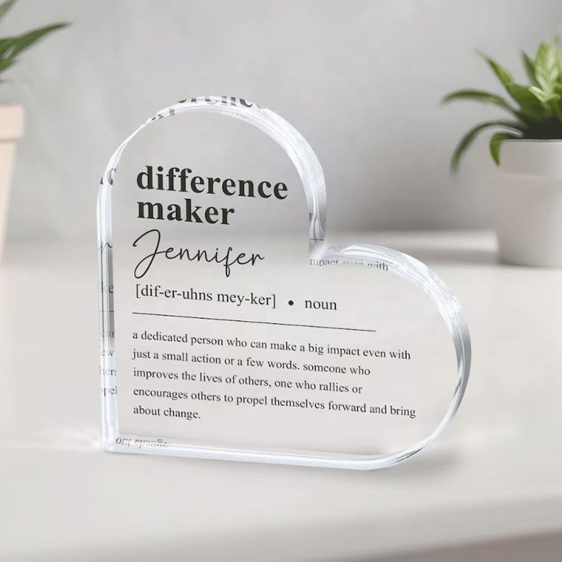 Personalized acrylic "Changemakers" commemorative medals, perfect as a thank-you-Gift for retired employees, teachers, and colleagues.