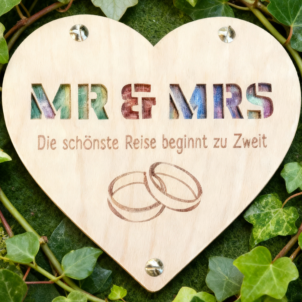 Just Married Heart-shaped Wooden Plaque – Personalized Wedding Gift