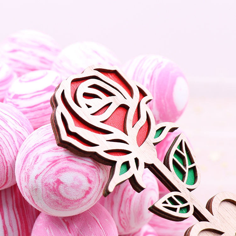 Mother's Day laser-cut wooden rose ornament, a Mother's Day gift-Gift for mom.