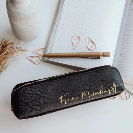 Personalized custom zippered leather pencil case with engraved logo, faux leather pencil bag, a great gift for elementary school students and teachers on Teacher's Day.