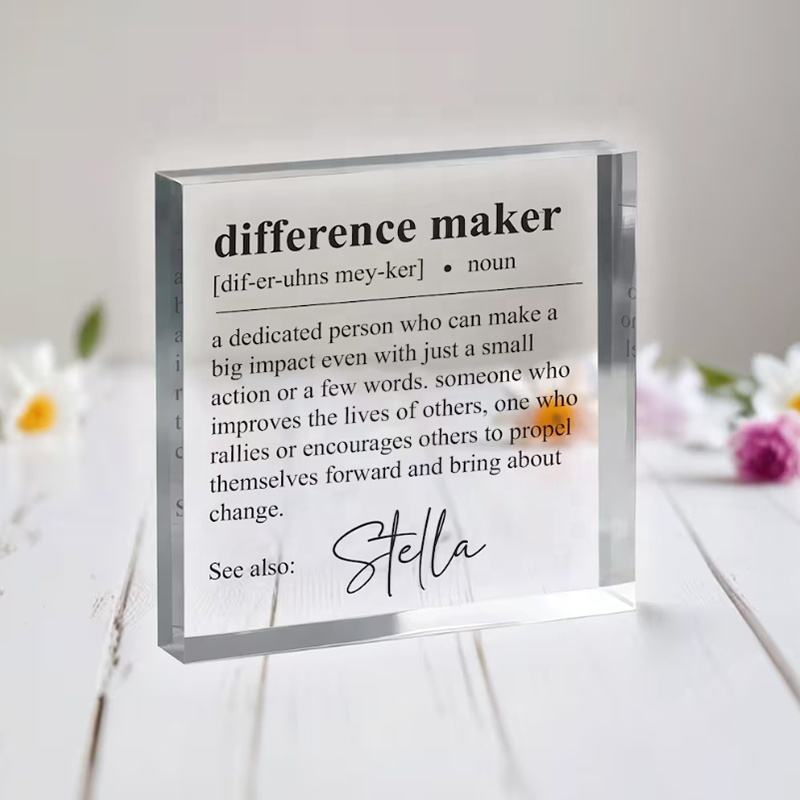 Personalized acrylic "Changemakers" commemorative medals, perfect as a thank-you-Gift for retired employees, teachers, and colleagues.