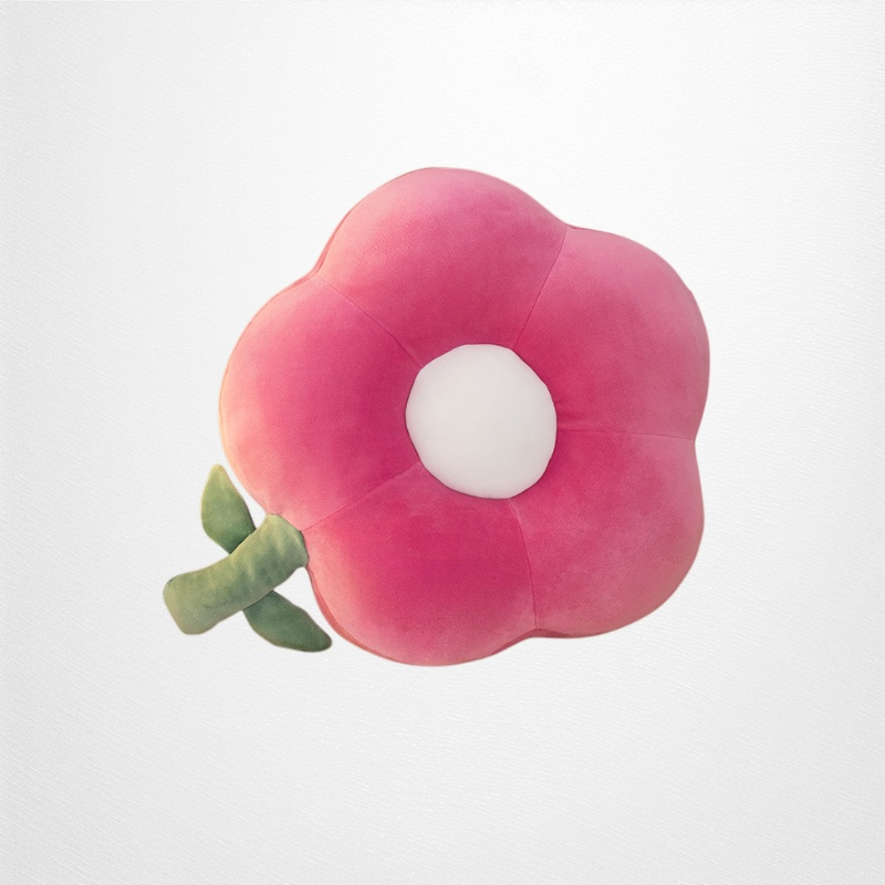 Flower plush pillow