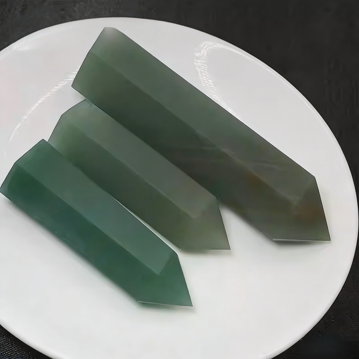 Natural Green Aventurine Crystal Tower - Hexagonal Single-Point Crystal Polished Stone for Rekki and Medetation｜ Gemstone Spiritual Healing Stone Meaning