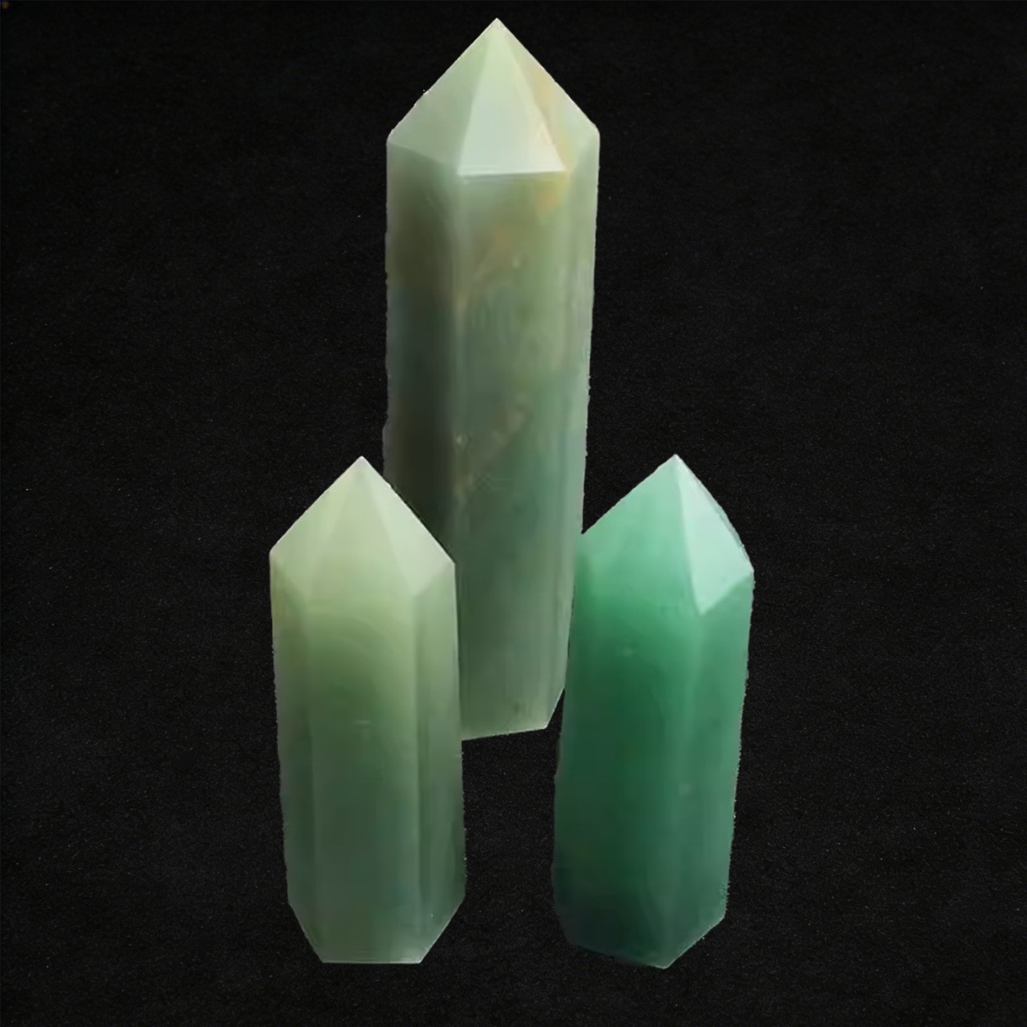 Natural Green Aventurine Crystal Tower - Hexagonal Single-Point Crystal Polished Stone for Rekki and Medetation｜ Gemstone Spiritual Healing Stone Meaning