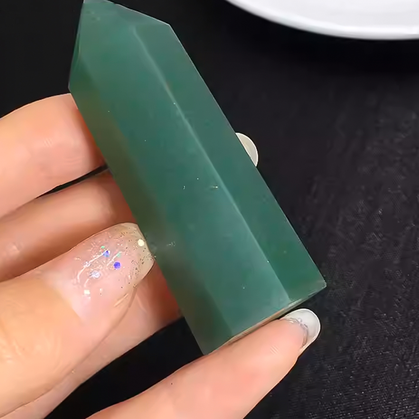 Natural Green Aventurine Crystal Tower - Hexagonal Single-Point Crystal Polished Stone for Rekki and Medetation｜ Gemstone Spiritual Healing Stone Meaning