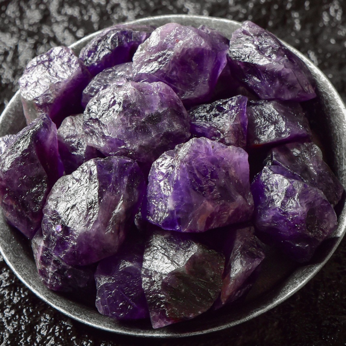 Natural Amethyst Crystal Bulk Rock Healing Raw Stones for Tumbling,Polishing | Gemstone Spiritual Healing Stone Meaning