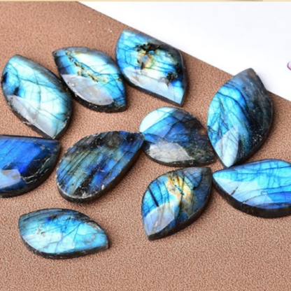 Natural Labradorite Gemstone Leaf Shape Raw Stone Pendant | Crystal Spiritual Healing Stone Meaning