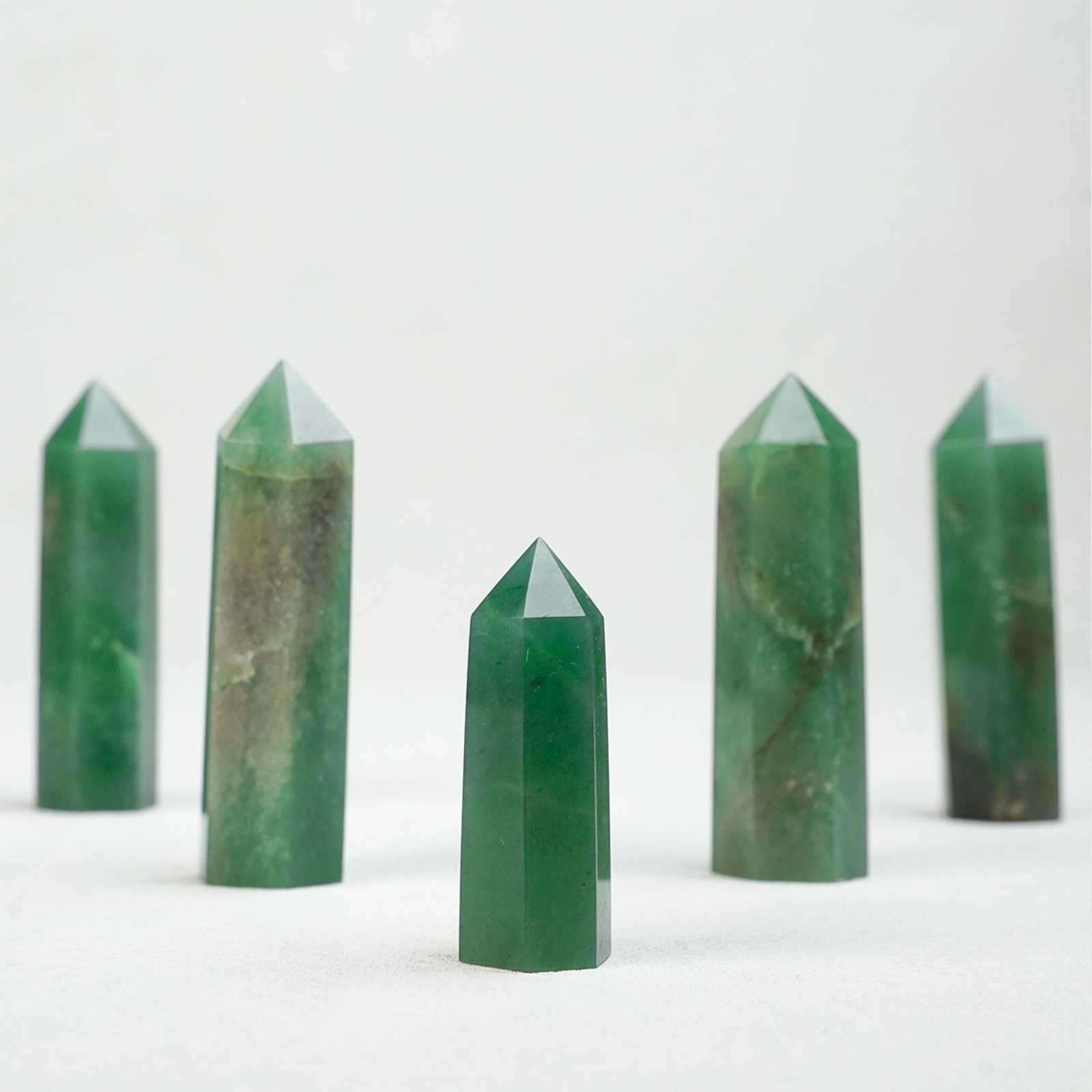Green Aventurine Gemstone Point Tower – Six-Sided Raw Crystal Decor | Crystal Spiritual Healing Stone Meaning