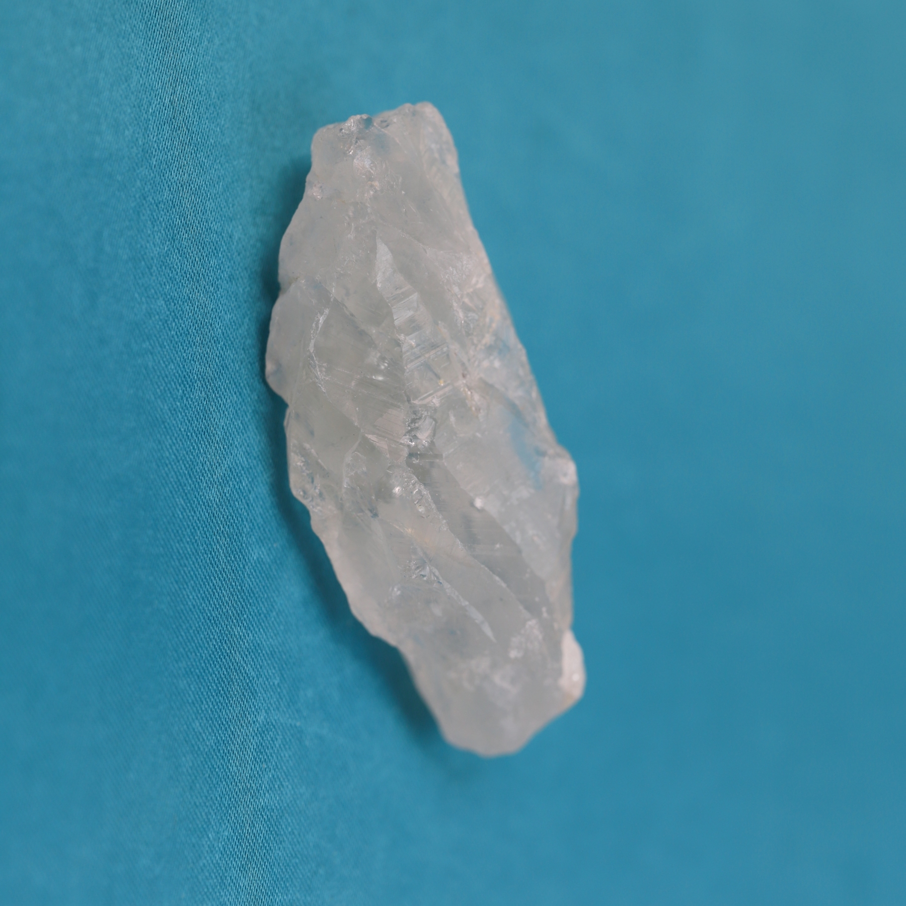 Genuine Aquamarine raw stone colored gemstone retail and wholesale