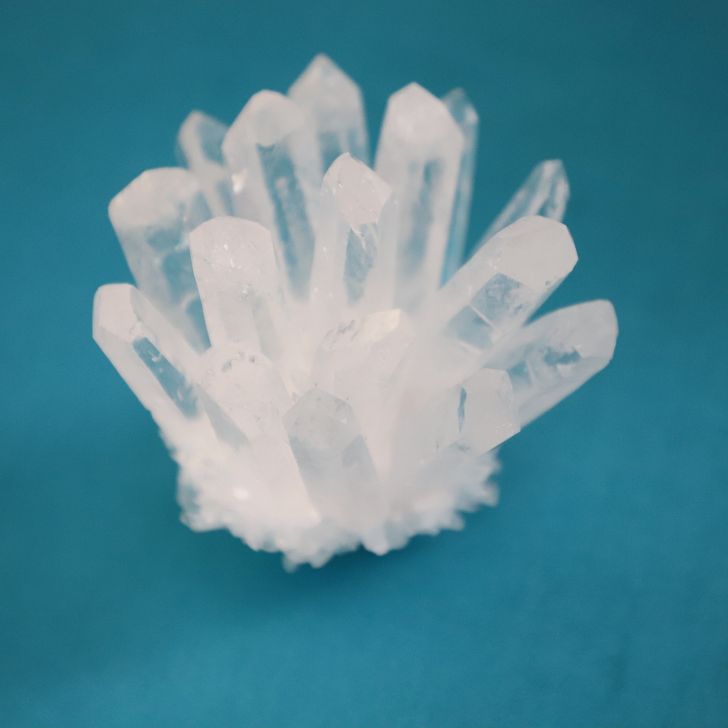 The Clear Quartz Cluster crystal  colored gemstone retail and wholesale