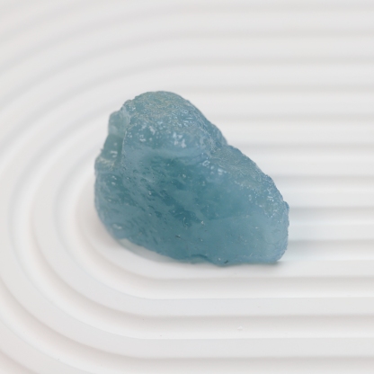 Genuine Aquamarine raw stone colored gemstone retail and wholesale