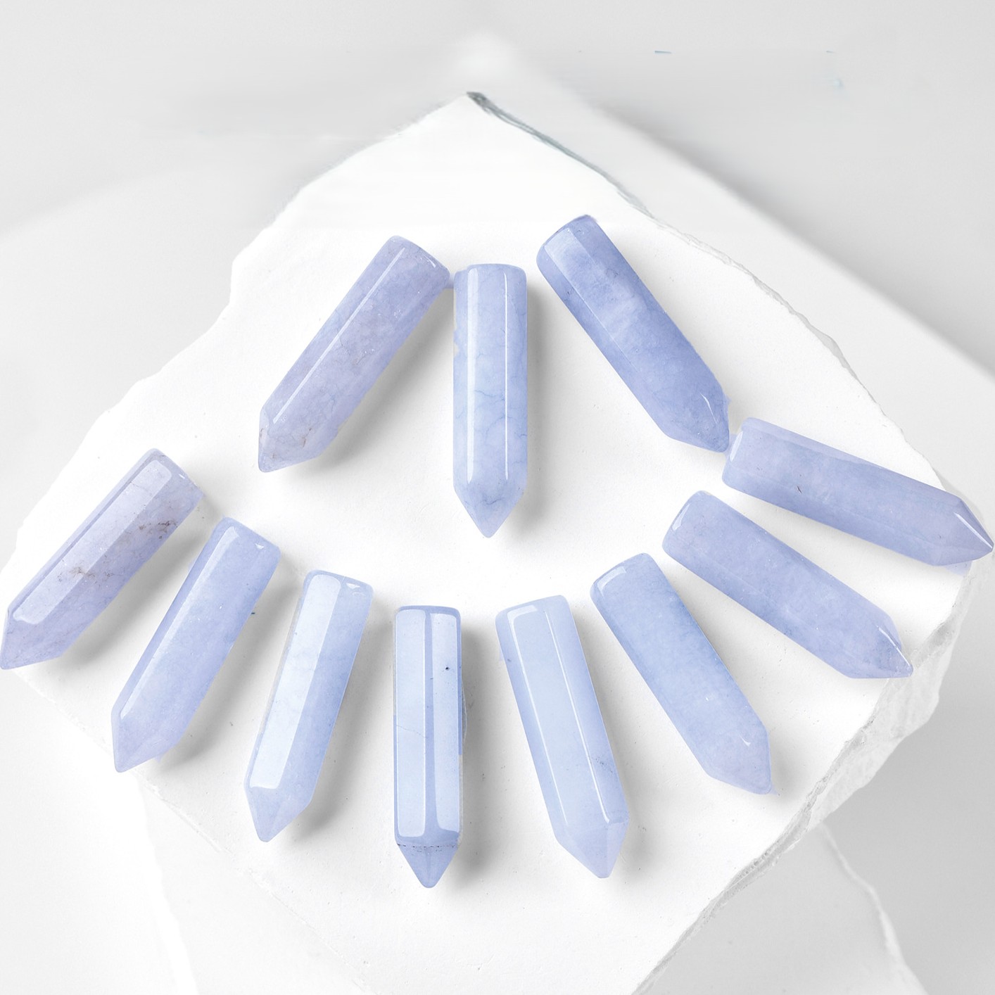 Natural Gemstone Aquamarine Crystal Tower–Single Terminated Point Polished Stone for Reiki, Meditation | Crystal Spiritual Healing Stone Meaning