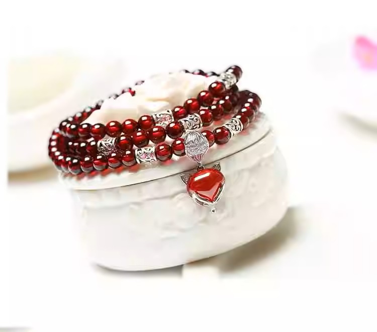 Natural Garnet Crystal Bracelet Gemstone with Fox Pendant, Adjustable Multi-Loop Raw Stone Birthday Gift | Crystal Spiritual Healing Stone Meaning