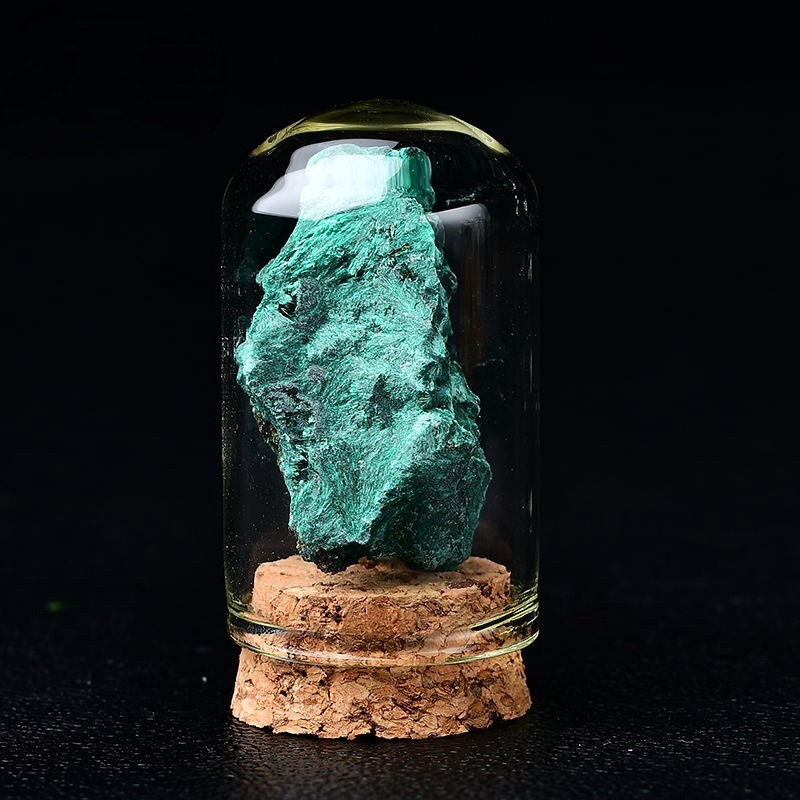 Natural Crystal Mineral Specimen Gift Box | Raw Stone Set with Colorful Gemstones | Gemstone Spiritual Healing Stone Meaning