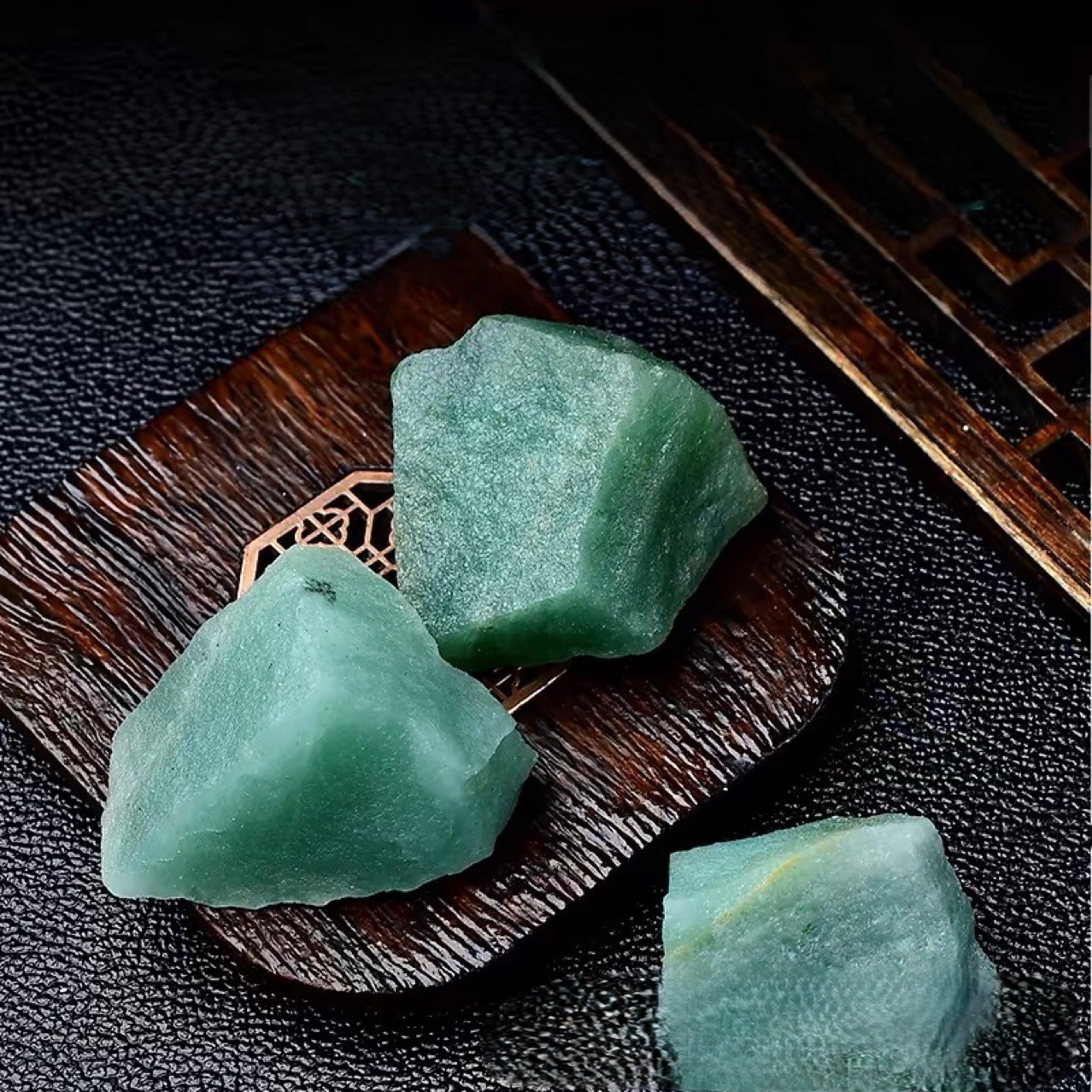 Natural Green Aventurine Crystal Chips | Raw Stone Aroma Diffuser Stones | Healing Decor for Home & Office