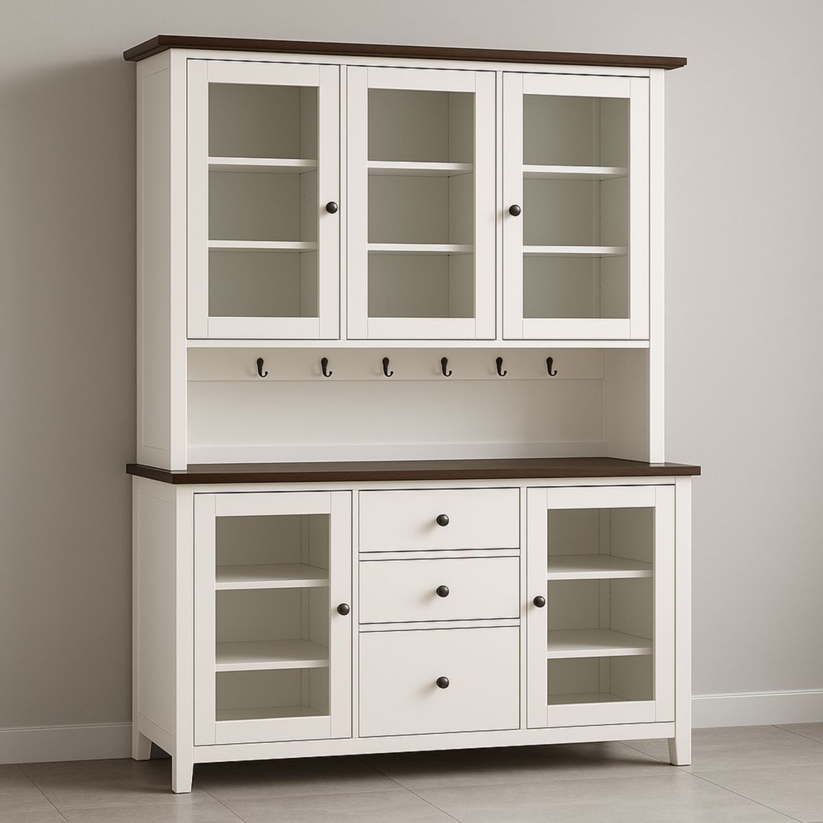 Hvit vitrineskap i tre med herdet glassdører og skuffer 180x45x200 cm