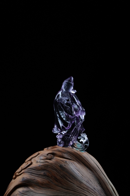 Amethyst Guanyin Stepping on the Waves