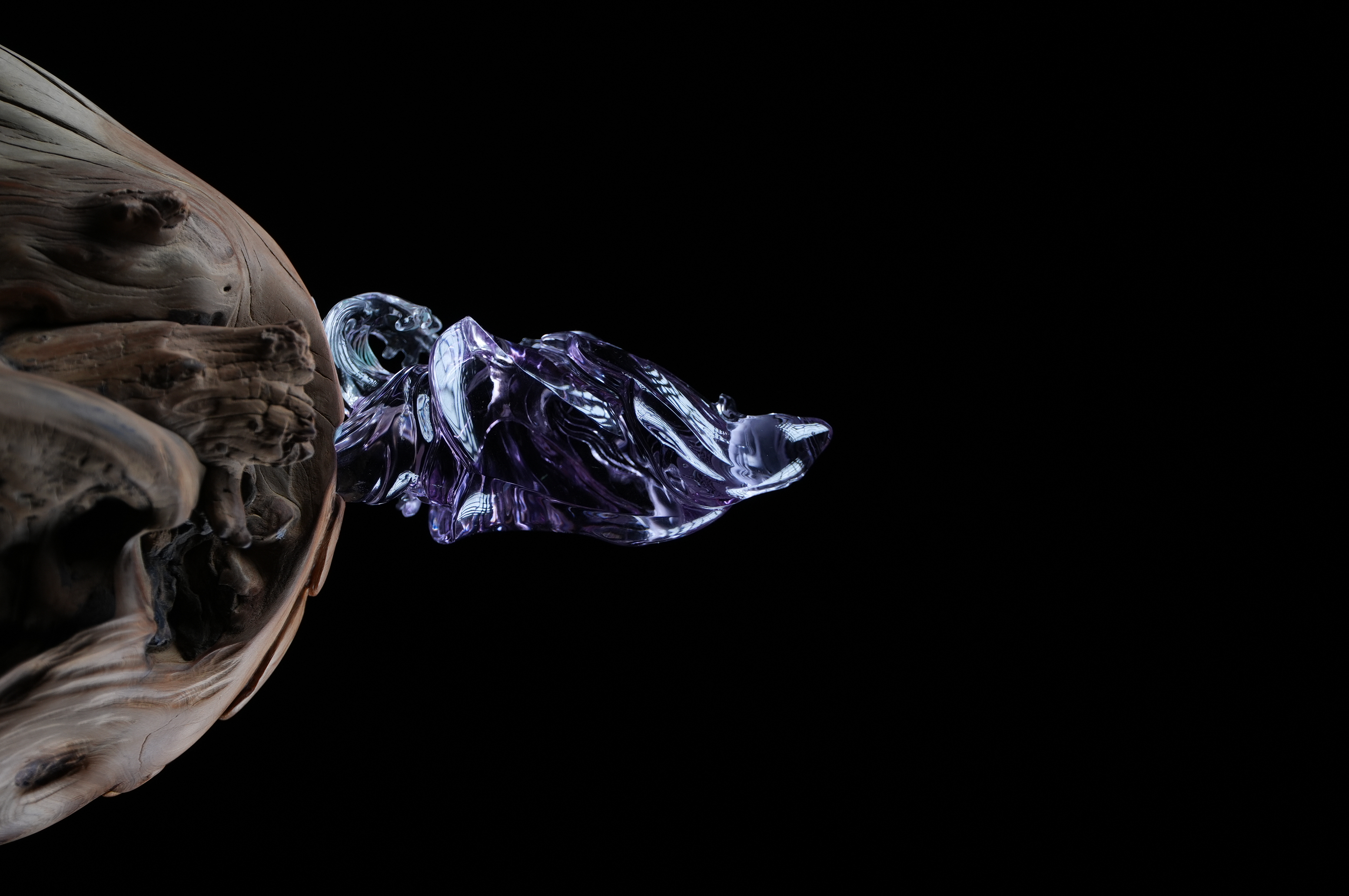 Amethyst Guanyin Stepping on the Waves