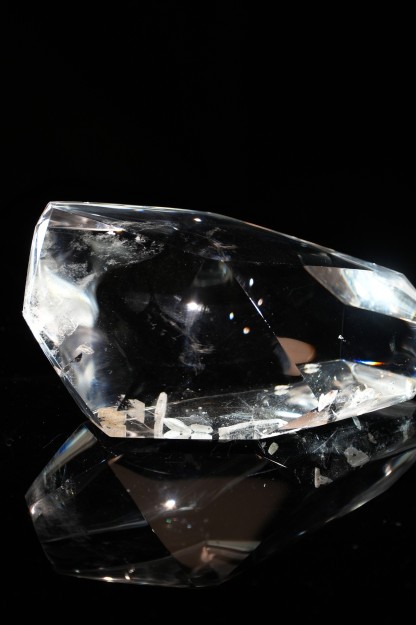 Crystal Edges Begin to Bloom