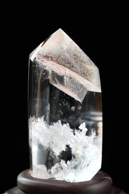 Half wall white crystal