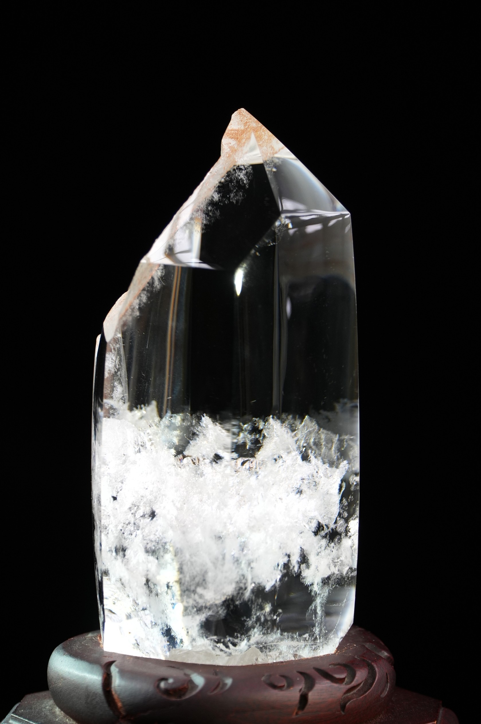 Half wall white crystal