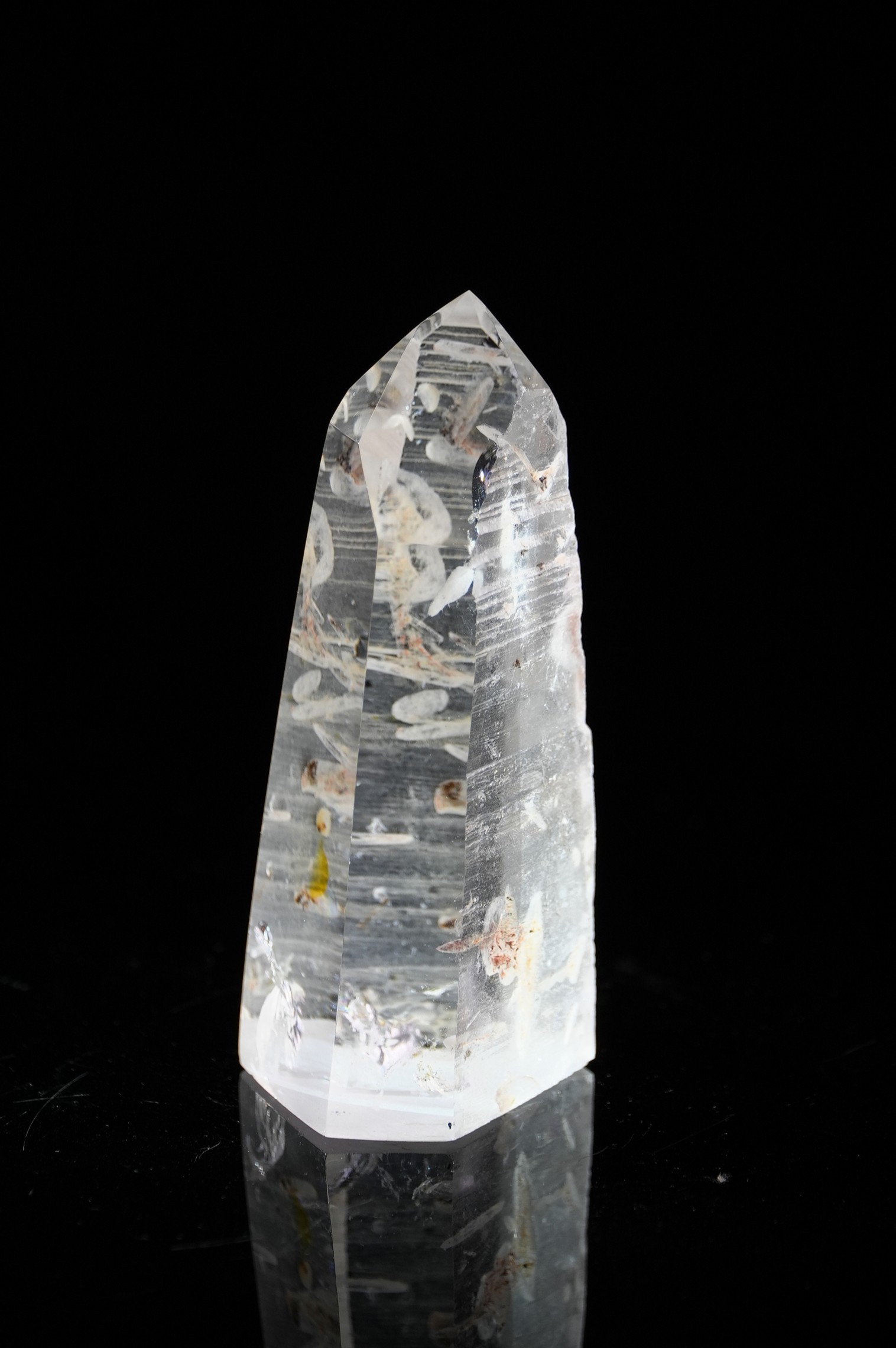 Spotted Ice Tower White crystal