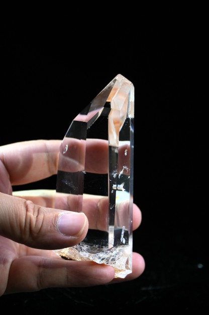 Transparent Tower Floating Light  White Crystal