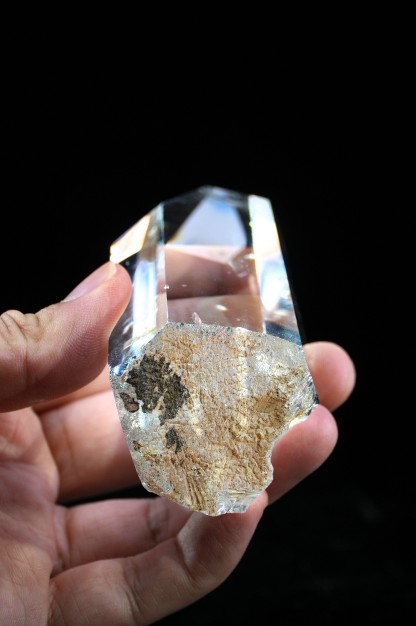 Transparent Tower Floating Light  White Crystal