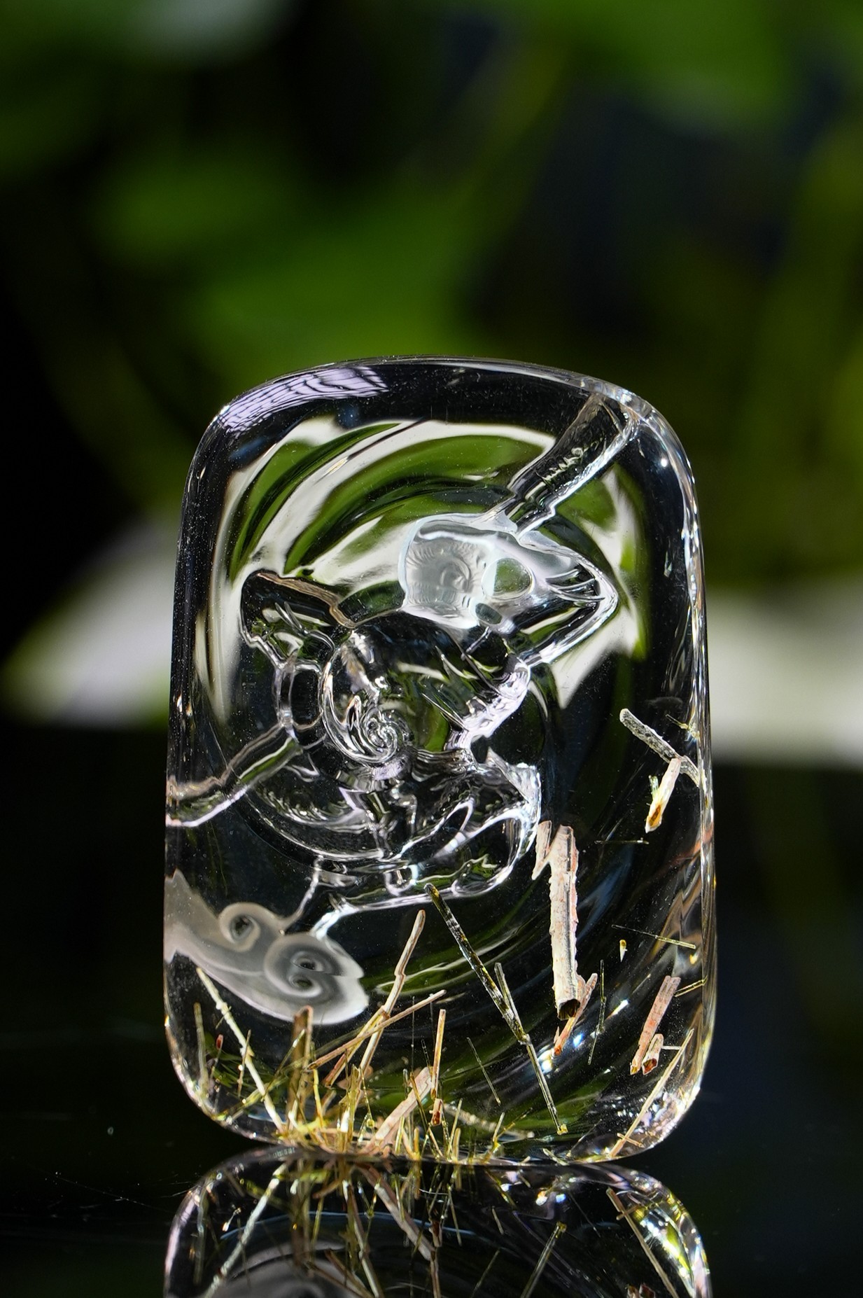 Crystal Douyun Wukong. Natural Crystal Carving