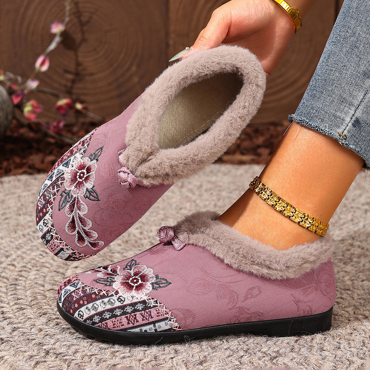 Women’s Warm Floral Winter Ankle Boots – Cozy, Lightweight & Non-Slip Everyday Shoes