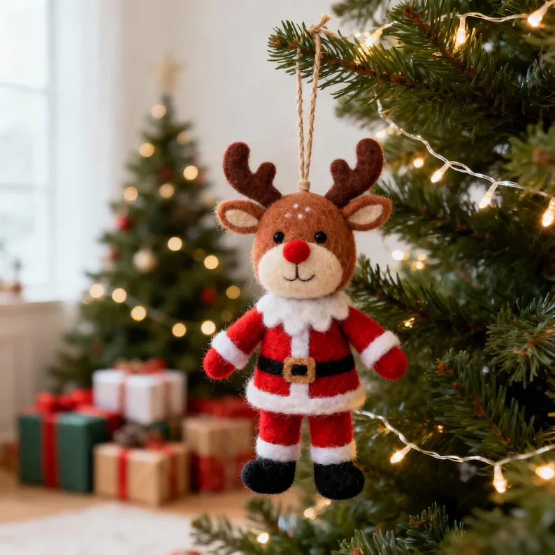 🦌 Handmade Felt Wool Reindeer Ornament —🎁Eco-Friendly & Heartwarming Holiday Decor✨ 