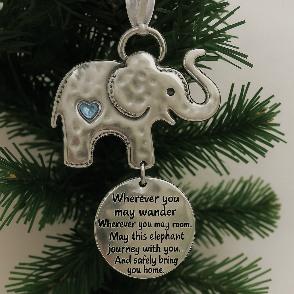 🐘🐘🐘👨‍👨‍👦‍👦Elephant Friendship Christmas Ornament