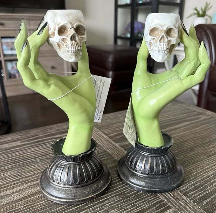 💀LAST DAY SALE 50% OFF--Martha Stewart Halloween Witch Hands Skulls