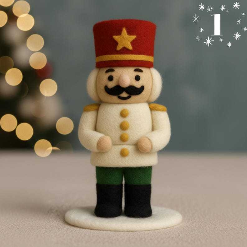 🎄🎉 Handmade Felted Nutcracker🎇 – Eco-Friendly Wool Soldier Ornament, Cozy Christmas Décor & Collectible Gift