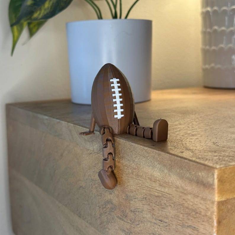 Ball-themed desktop decorations - fun sports gifts🎁