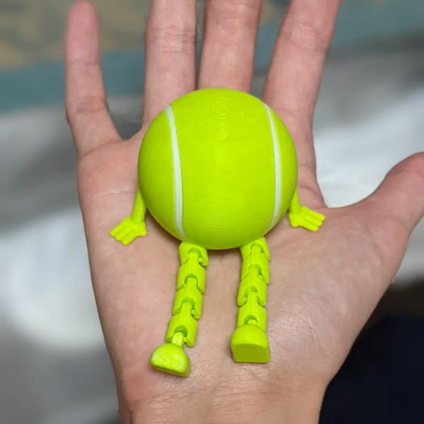 Ball-themed desktop decorations - fun sports gifts🎁