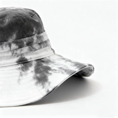 Natürlich gefärbter Fischerhut aus Pflanzen