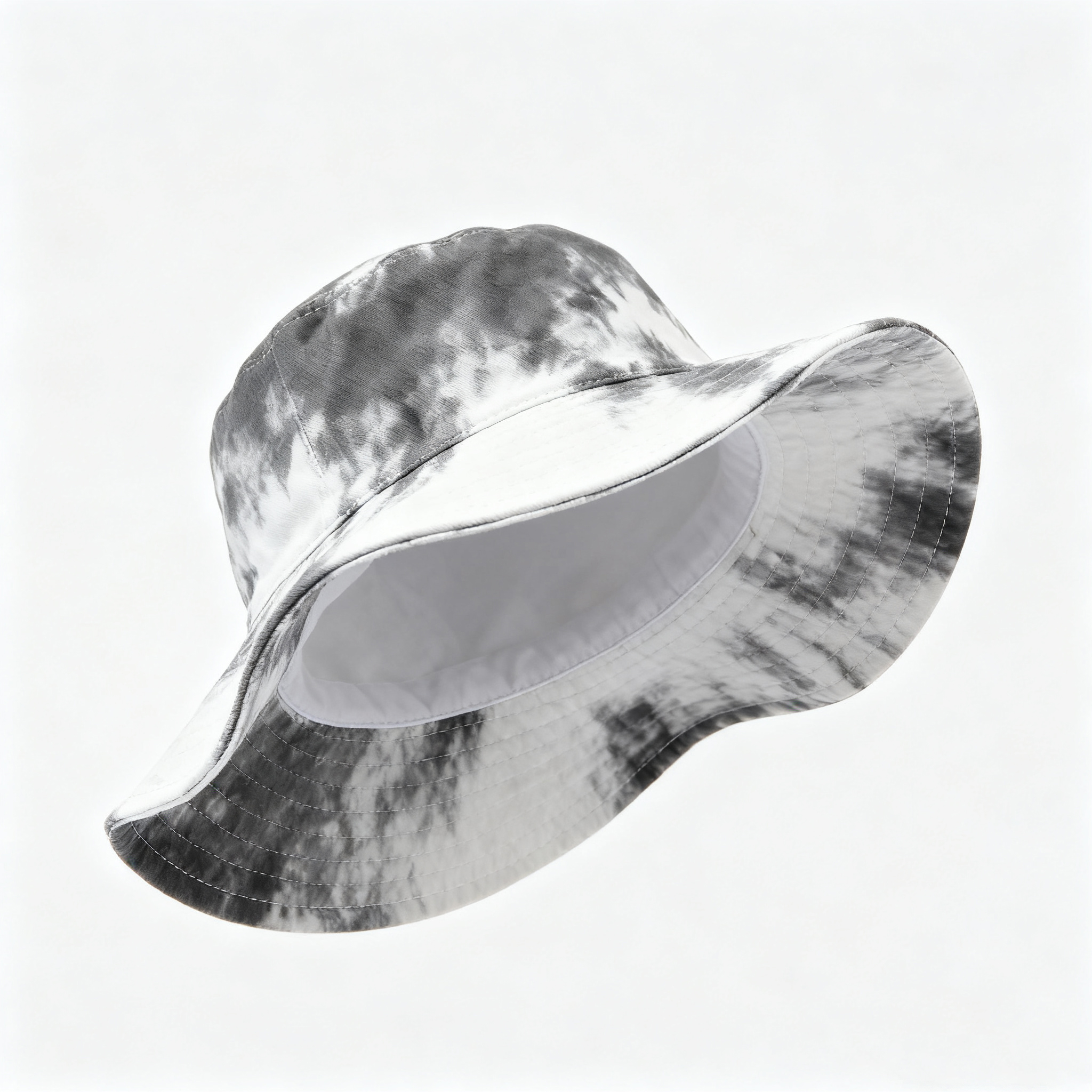 Natürlich gefärbter Fischerhut aus Pflanzen