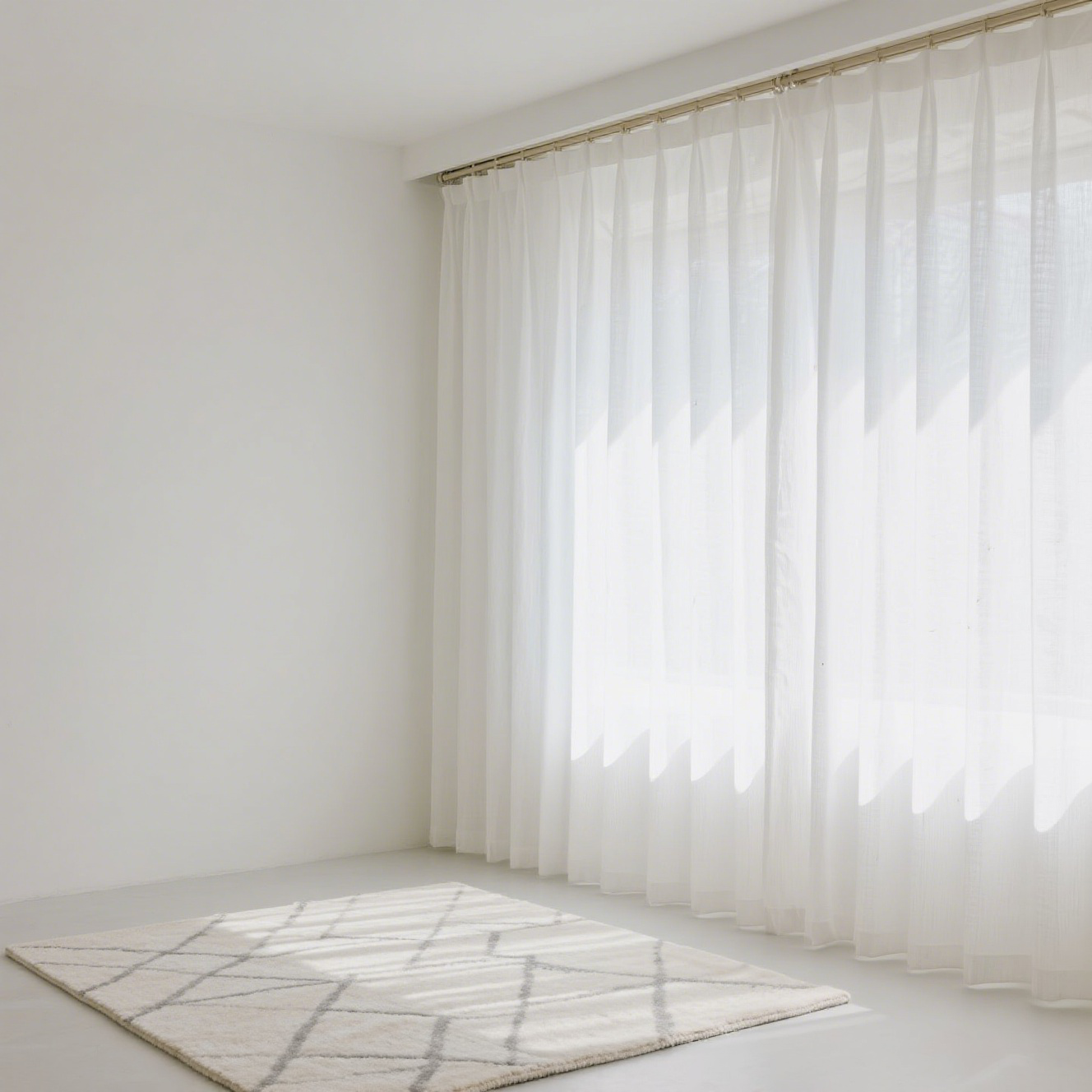 Fehér fényáteresztő vékony függöny nappaliba és hálószobába