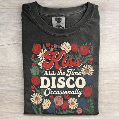 Retro Pop Concert Fan Disco Inspired T-shirt