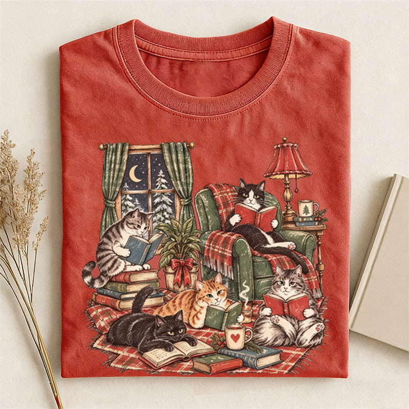 Christmas Cat Reading Books T-shirt