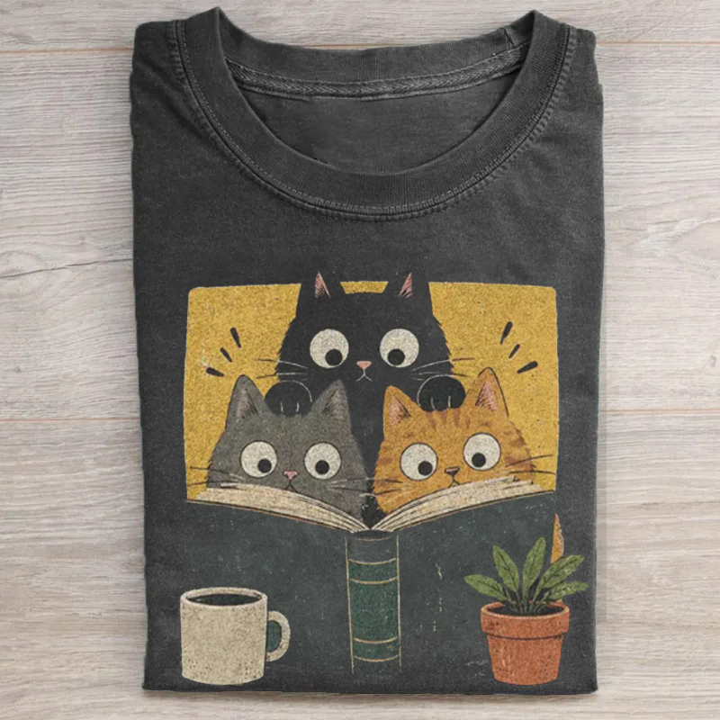 Retro Curious Reading Cats T-shirt