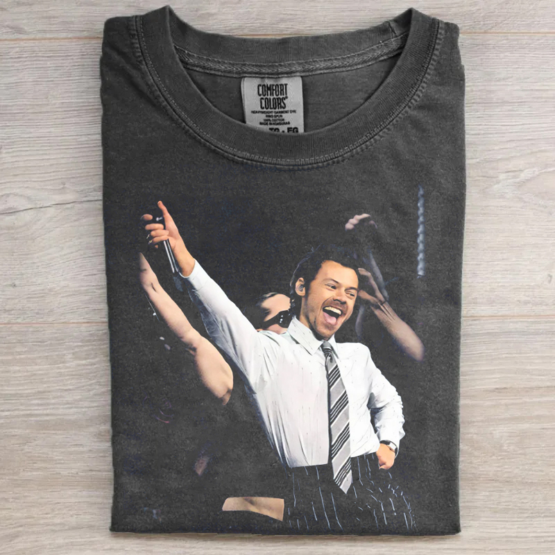 Retro Pop Concert Fan Disco Inspired T-shirt