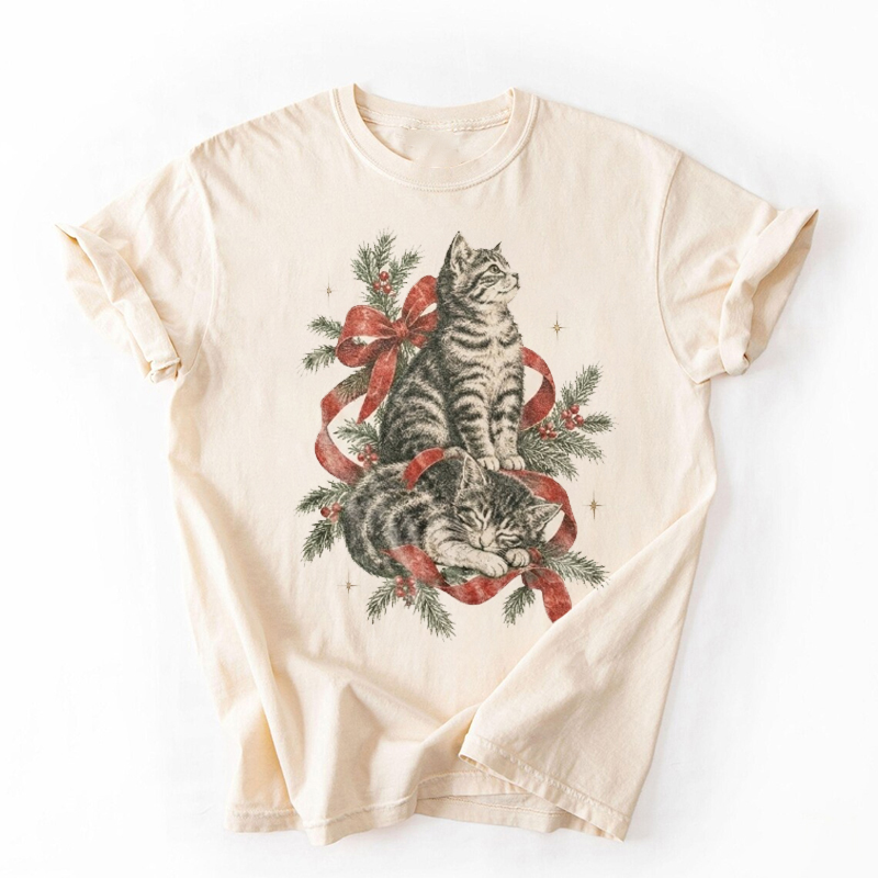 Vintage Christmas Cat T-shirt