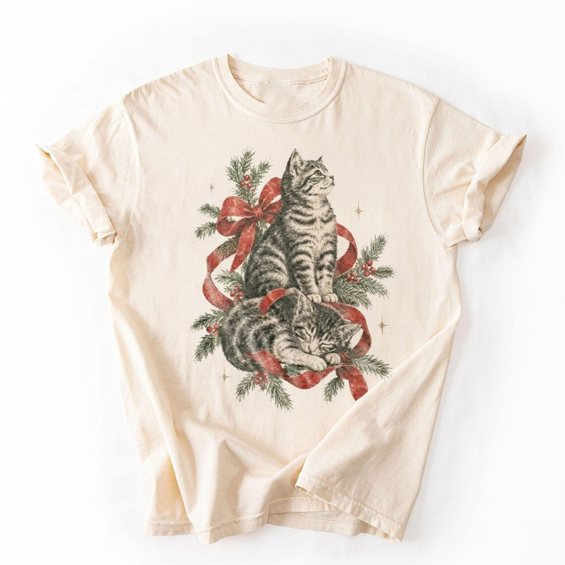 Vintage Christmas Cat T-shirt