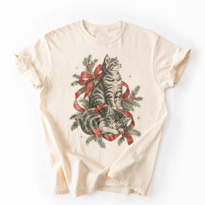 Vintage Christmas Cat T-shirt