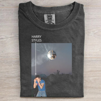 Retro Pop Concert Fan Disco Inspired T-shirt